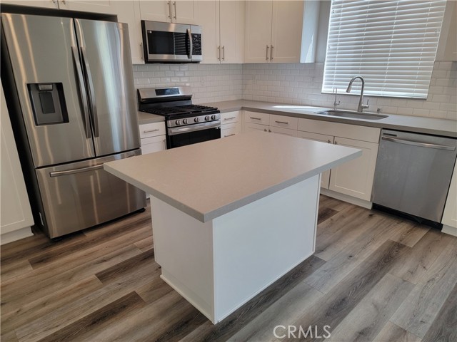 Detail Gallery Image 17 of 22 For 1940 N Bloom Dr, Compton,  CA 90222 - 3 Beds | 2/1 Baths