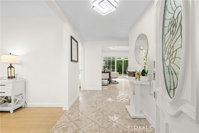 Detail Gallery Image 7 of 53 For 9808 Sturgeon, Fountain Valley,  CA 92708 - 4 Beds | 2 Baths