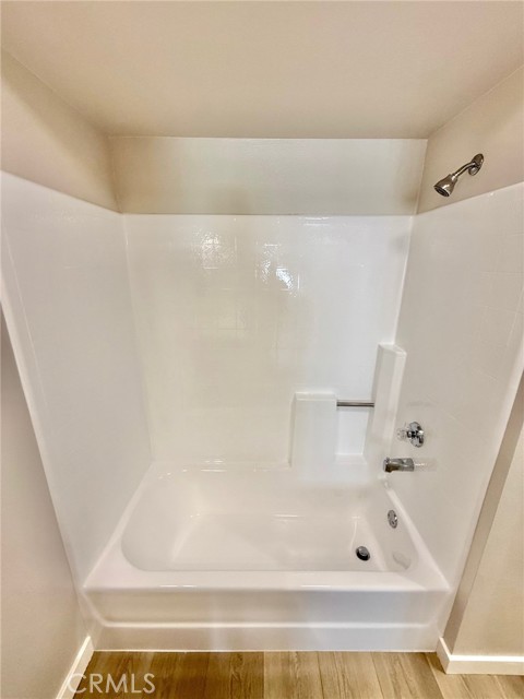 3075 Foothill Boulevard, La Crescenta CA: https://media.crmls.org/medias/6dbfb054-b11e-43a4-8765-9c78a85d85ac.jpg