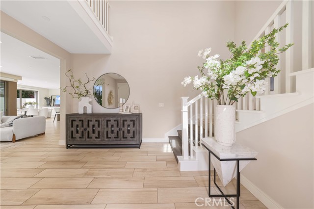 Detail Gallery Image 4 of 53 For 123 Oceano, Irvine,  CA 92602 - 3 Beds | 2/1 Baths