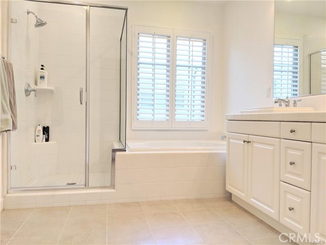 Detail Gallery Image 9 of 24 For 62 Acorn, Irvine,  CA 92620 - 4 Beds | 2/1 Baths