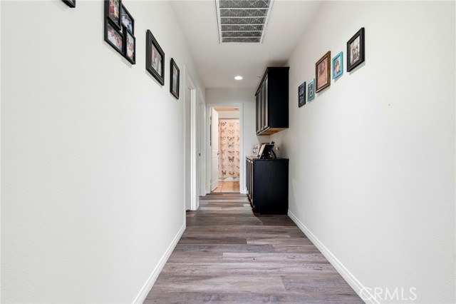 Detail Gallery Image 32 of 60 For 18332 Cayenne, San Bernardino,  CA 92407 - 4 Beds | 3/1 Baths