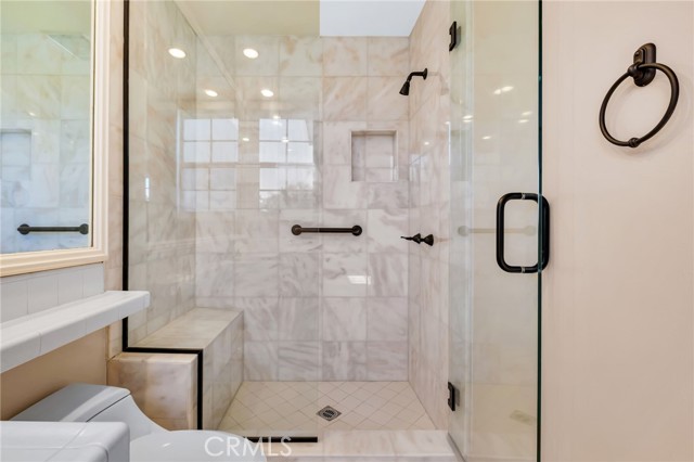 Detail Gallery Image 51 of 59 For 12305 Ridge, Los Angeles,  CA 90049 - 2 Beds | 2/1 Baths