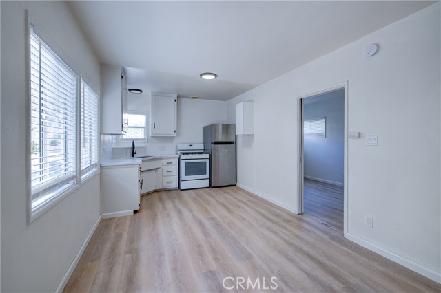 3731 Glendon Avenue, Los Angeles CA: https://media.crmls.org/medias/6dc1b95a-d875-4683-bb35-987a62706610.jpg