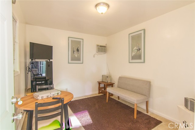Bonus room in backyard