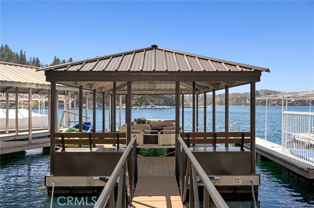 Detail Gallery Image 20 of 50 For 496 North State Highway 173, Lake Arrowhead,  CA 92352 - 6 Beds | 5 Baths