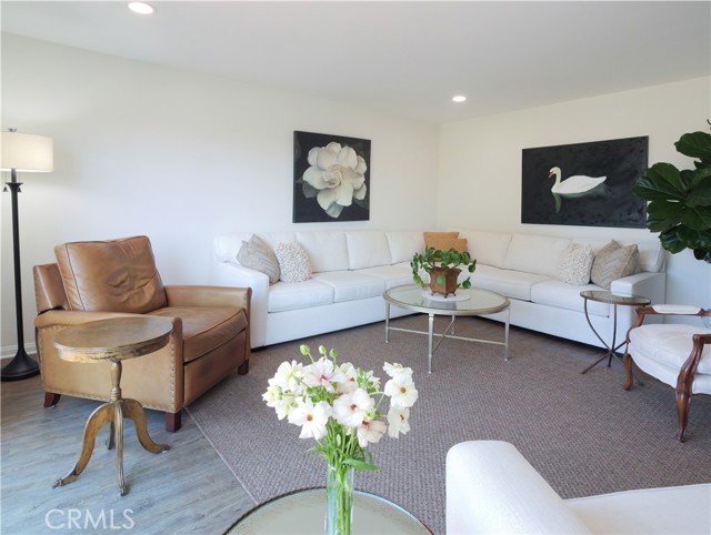 2201 Via Carrillo, Palos Verdes Estates, California 90274, 2 Bedrooms Bedrooms, ,2 BathroomsBathrooms,Residential,For Sale,Via Carrillo,SB26078806