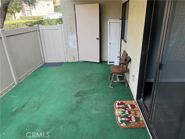 Detail Gallery Image 4 of 28 For 13602 La Jolla Cir #B,  La Mirada,  CA 90638 - 2 Beds | 2 Baths