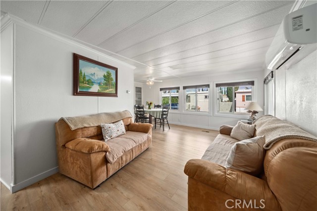 Detail Gallery Image 8 of 26 For 4444 E Avenue R Space 123, Palmdale,  CA 93552 - 2 Beds | 2 Baths