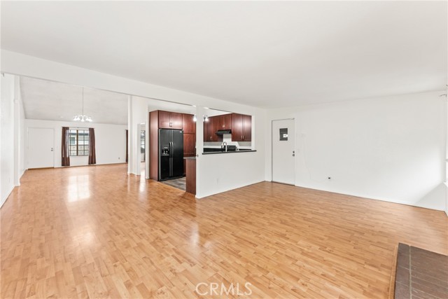 Image 13 of 36 For 915 Church Street