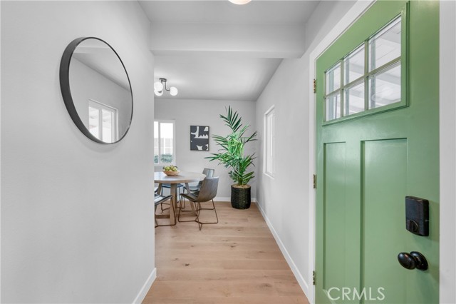 Detail Gallery Image 11 of 37 For 3207 W 78th Pl, Los Angeles,  CA 90043 - 3 Beds | 2 Baths