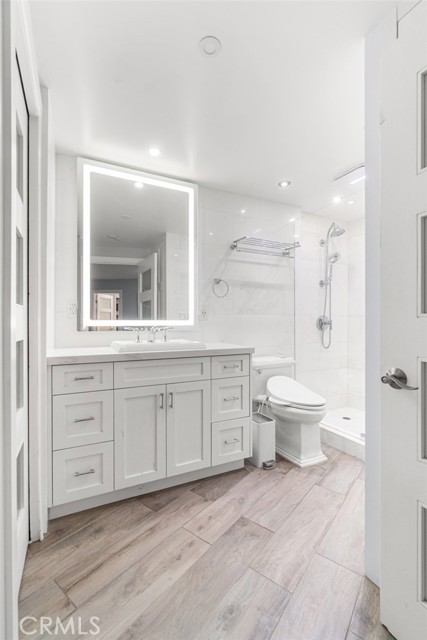 Detail Gallery Image 17 of 30 For 700 E Ocean Bld #1208,  Long Beach,  CA 90802 - 3 Beds | 2 Baths