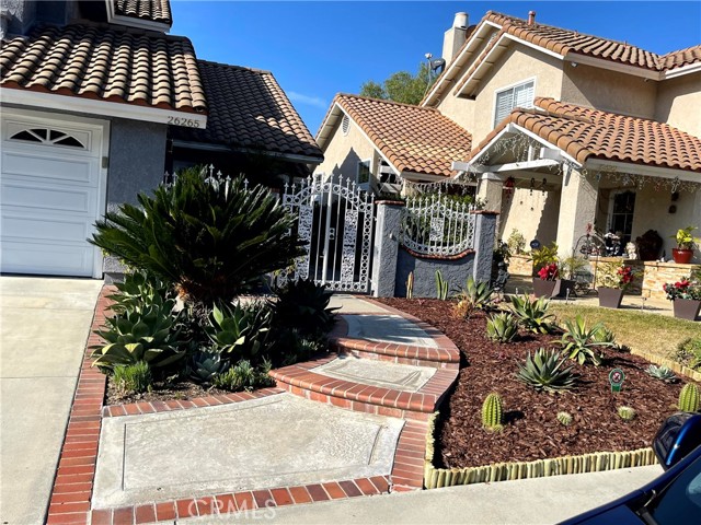 MLS# OC22260664