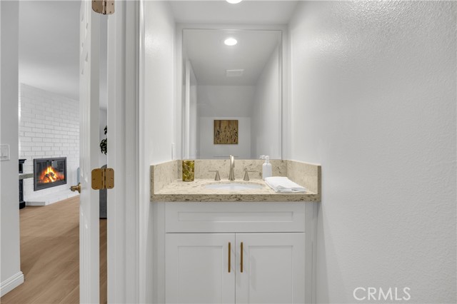 Detail Gallery Image 24 of 64 For 16544 Harbour Ln, Huntington Beach,  CA 92649 - 2 Beds | 2/1 Baths