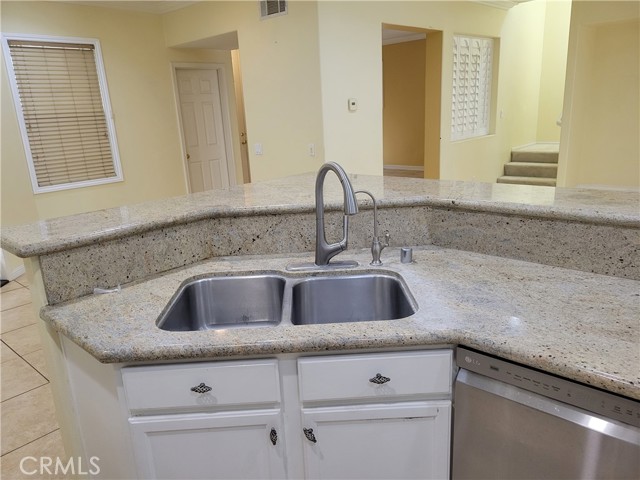 Detail Gallery Image 4 of 8 For 1277 Nicolas St, Fullerton,  CA 92833 - 3 Beds | 2/1 Baths
