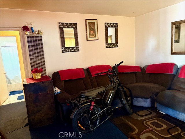 Detail Gallery Image 17 of 47 For 5231 Roseland, Los Angeles,  CA 90016 - – Beds | – Baths