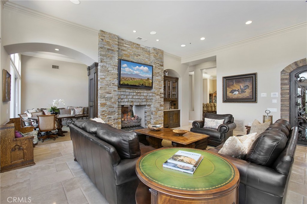 MLS #OC25163046 image #11