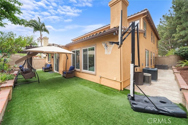 2 Dos Rios, Irvine CA: https://media.crmls.org/medias/6dc84b3f-3db2-46dc-b181-d6f5ae897b46.jpg
