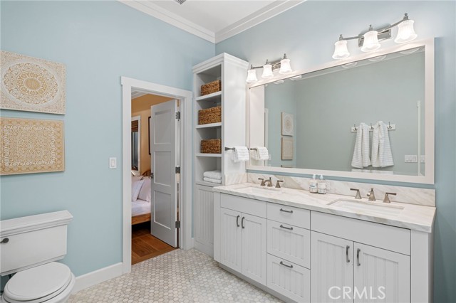 Image 32 of 54 For 521 24th Place