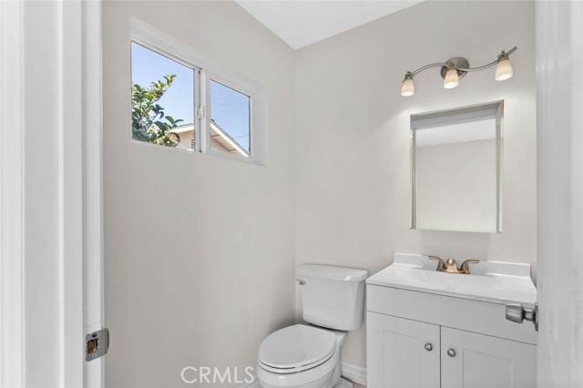 Detail Gallery Image 25 of 41 For 1314 Plum Ave, Simi Valley,  CA 93065 - 4 Beds | 2 Baths