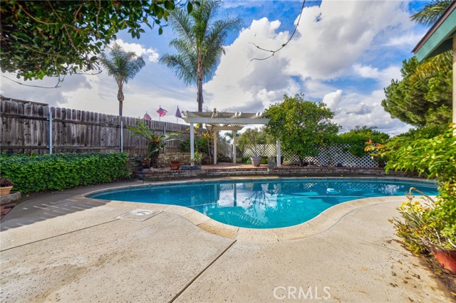 Detail Gallery Image 11 of 33 For 586 Tam O Shanter, San Marcos,  CA 92069 - 5 Beds | 3 Baths