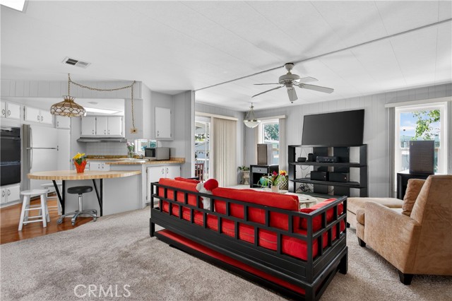 Detail Gallery Image 14 of 32 For 5200 Irvine Bld #256,  Irvine,  CA 92620 - 2 Beds | 2 Baths