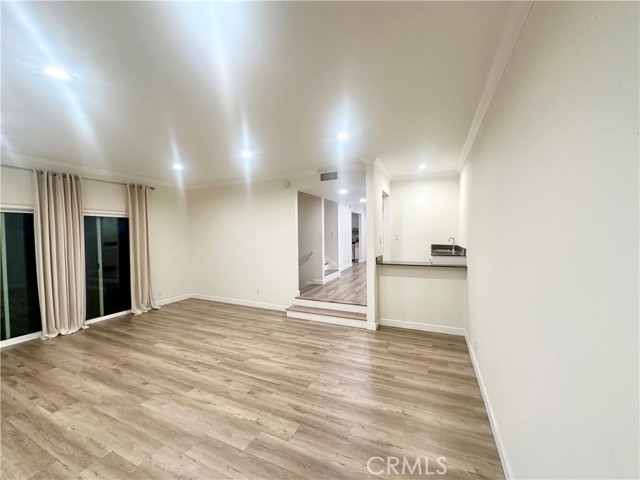 Detail Gallery Image 20 of 46 For 1433 S Beverly Dr, Los Angeles,  CA 90035 - 3 Beds | 2/1 Baths