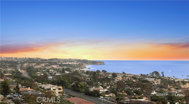 Detail Gallery Image 22 of 44 For 11 N Vista De Catalina, Laguna Beach,  CA 92651 - 4 Beds | 2/1 Baths