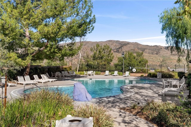 24982 Pine Creek, Corona CA: https://media.crmls.org/medias/6dcb7f5f-4177-42d7-85e0-c6d202e82a02.jpg