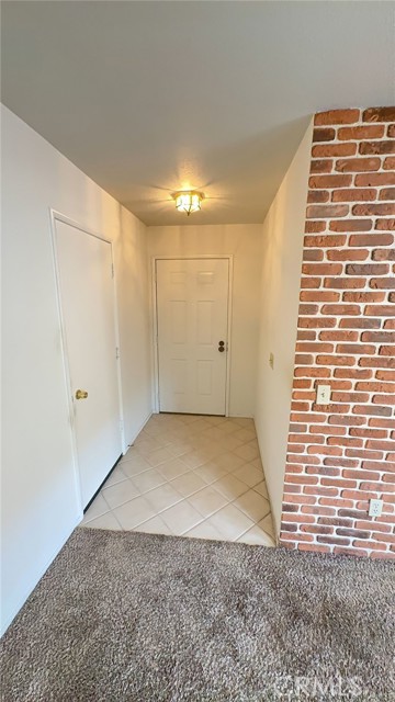 Detail Gallery Image 4 of 13 For 28051 Calle Casera, Menifee,  CA 92585 - 2 Beds | 2 Baths