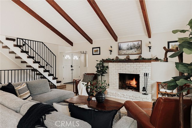 Detail Gallery Image 17 of 73 For 26625 Pinehurst Dr, Lake Arrowhead,  CA 92352 - 4 Beds | 3 Baths