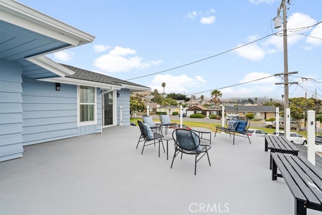 31 N 3rd Street, Cayucos CA: https://media.crmls.org/medias/6dce30c4-8e14-454f-9819-22847afd138d.jpg