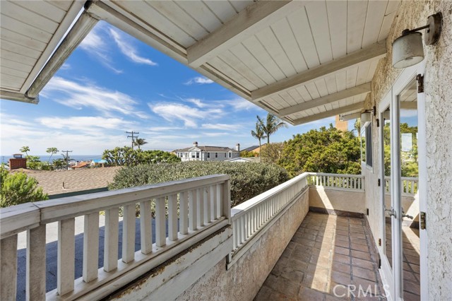 Detail Gallery Image 29 of 59 For 642 14th, Manhattan Beach,  CA 90266 - 4 Beds | 4 Baths