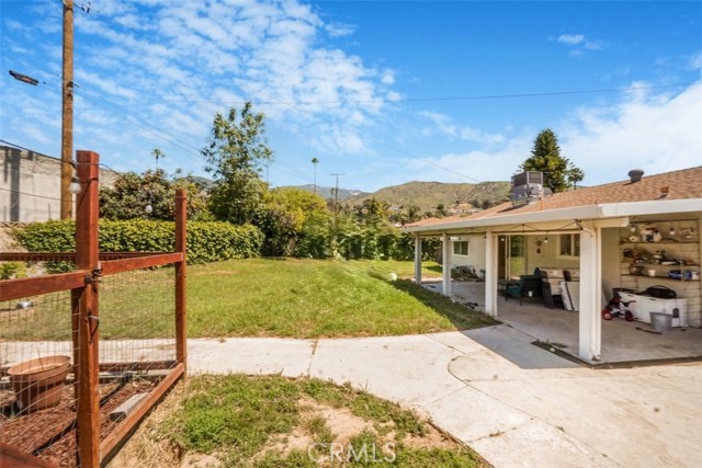 3940 N Golden Avenue, San Bernardino CA: https://media.crmls.org/medias/6dcf80ba-d216-4518-bd49-960986b14576.jpg