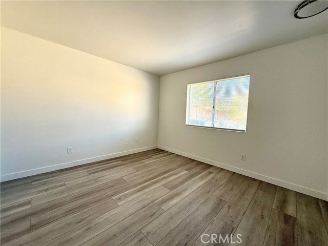 Detail Gallery Image 5 of 11 For 366 E 1st St, San Jacinto,  CA 92583 - 2 Beds | 1 Baths