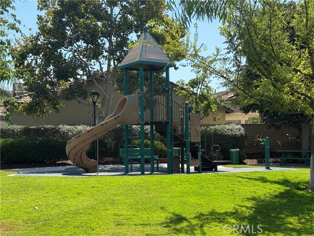 Detail Gallery Image 15 of 17 For 1492 Goldeneagle Dr, Corona,  CA 92879 - 3 Beds | 2 Baths