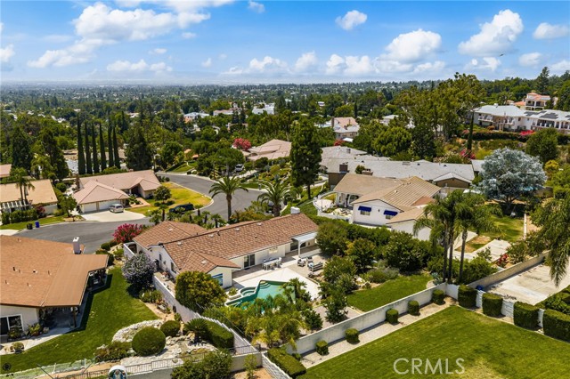 2525 Jonquil Drive, Upland CA: https://media.crmls.org/medias/6dd05c64-f9d0-4e8d-bc2e-93821d5a31d7.jpg