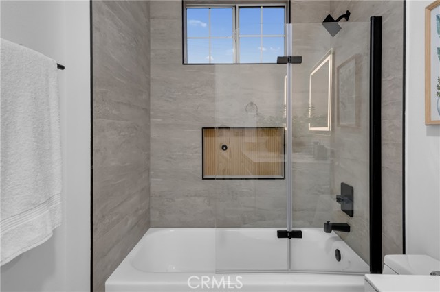 Detail Gallery Image 35 of 48 For 19261 Brae, Santa Ana,  CA 92705 - 4 Beds | 2 Baths
