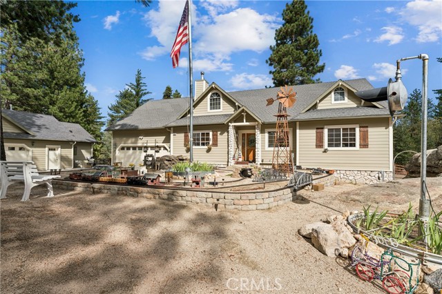 32360 Pine Manor Lane, Running Springs, CA 92382