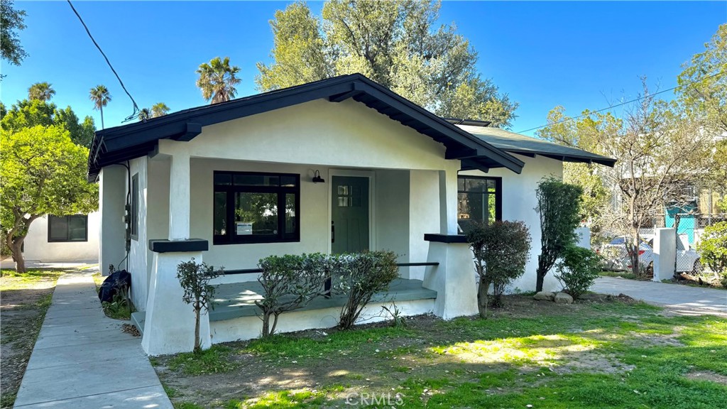 490 Palisade Street