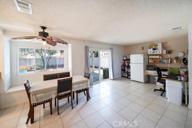 29870 Corte Cruzada, Menifee CA: https://media.crmls.org/medias/6dd2d753-2c0b-4120-9dae-2f8ebf7c09d9.jpg