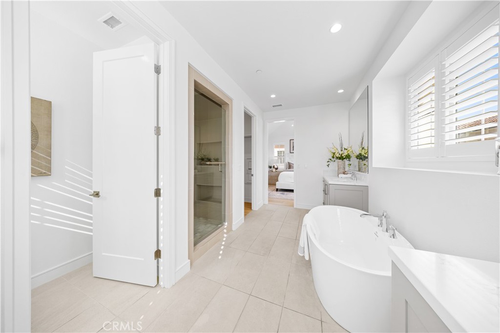 MLS #OC25246259 image #30