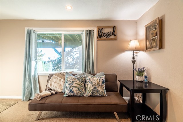 Detail Gallery Image 28 of 46 For 31569 Panorama Dr, Running Springs,  CA 92382 - 3 Beds | 2 Baths