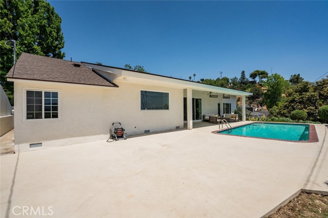 Detail Gallery Image 35 of 41 For 410 Audraine Dr, Glendale,  CA 91202 - 4 Beds | 3 Baths