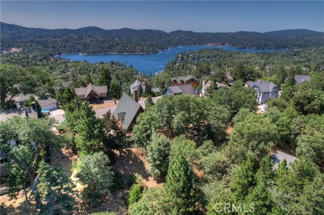 Detail Gallery Image 38 of 70 For 28938 Mammoth Dr, Lake Arrowhead,  CA 92352 - 3 Beds | 2/1 Baths