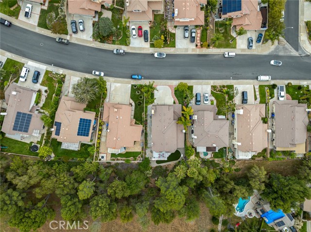 21714 Agajanian Lane, Saugus CA: https://media.crmls.org/medias/6dd5528c-8889-4493-b6e4-2cfc0f4a9c04.jpg