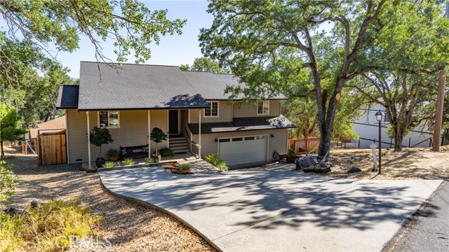 Detail Gallery Image 6 of 53 For 19615 Park Ridge Dr, Hidden Valley Lake,  CA 95467 - 3 Beds | 2 Baths