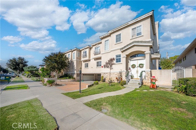 Detail Gallery Image 3 of 38 For 141 California St, Arcadia,  CA 91006 - 3 Beds | 2 Baths