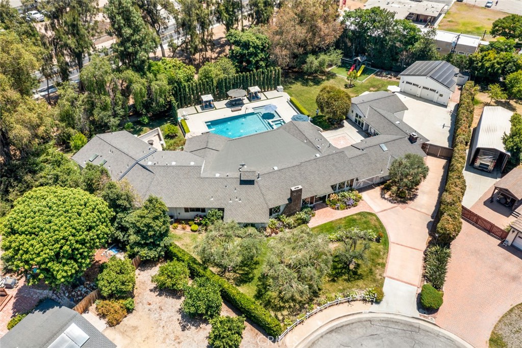 15278 El Soneto Drive