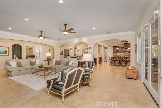 Detail Gallery Image 35 of 55 For 15929 Mandalay Rd, Canyon Country,  CA 91387 - 4 Beds | 5 Baths